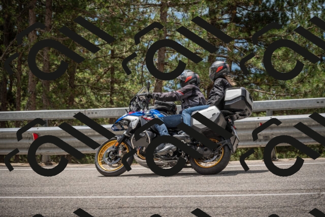 20250712124831-_5003755_am_