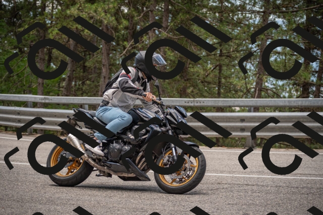 20250712124927-_5003761_am_