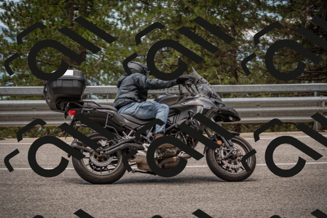 20250712124929-_5003764_am_