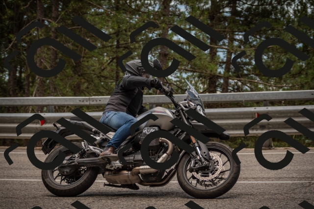 20250712125017-_5003781_am_