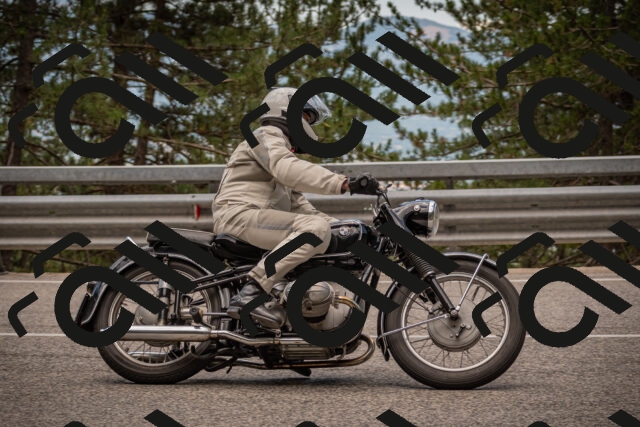 20250712125048-_5003814_am_