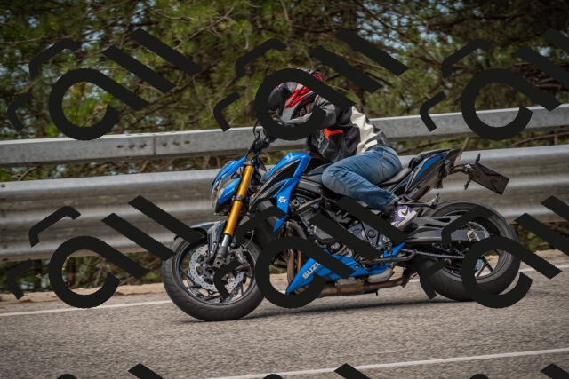 20250712125924-_5003860_am_