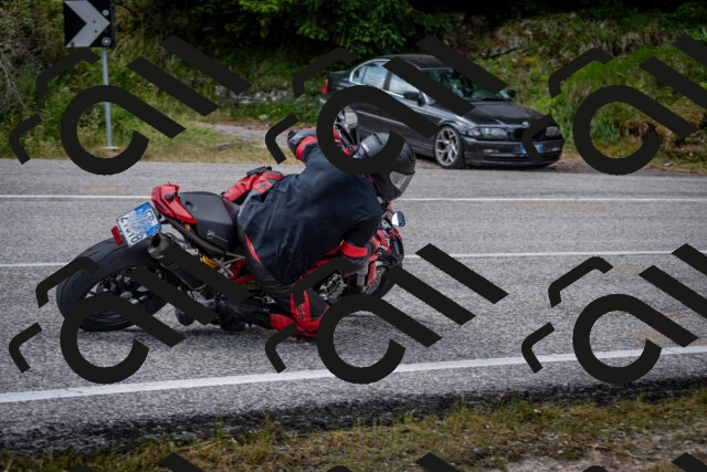 202507131030-DSC_7243_c2