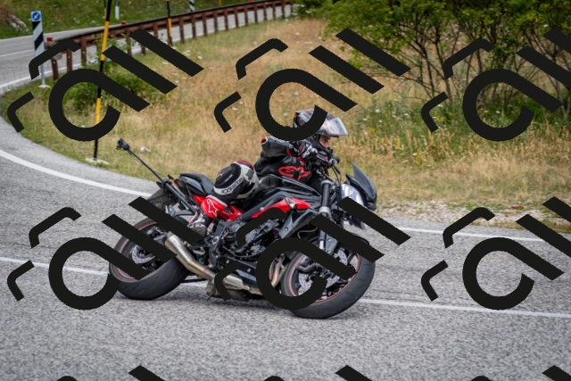 202507131035-DSC_7279_c2