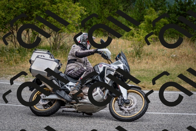 202507131038-DSC_7301_c2