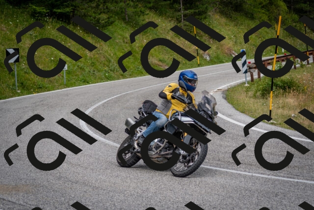 202507131054-DSC_7397_c2