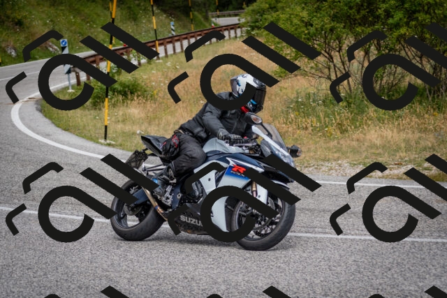 202507131055-DSC_7402_c2