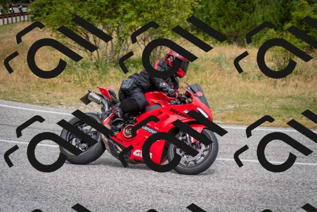 202507131110-DSC_7593_c2