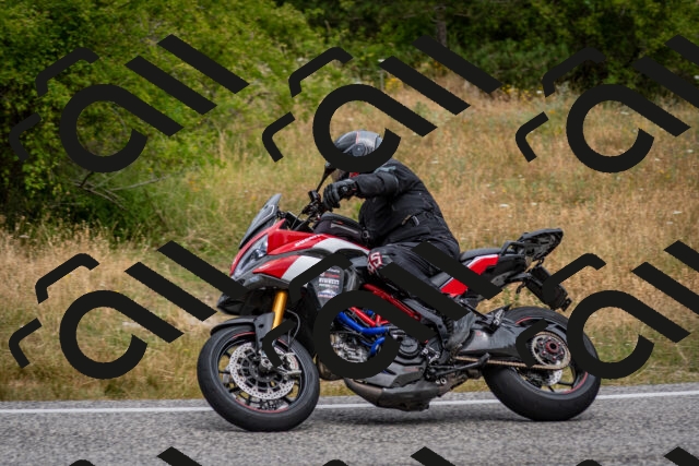 202507131133-DSC_7951_c2