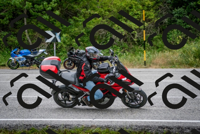 202507131152-DSC_8245_c2