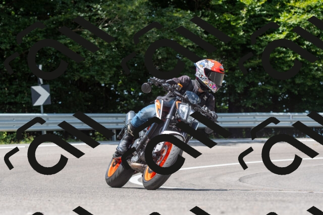 20250712121532-R01_3565_r1