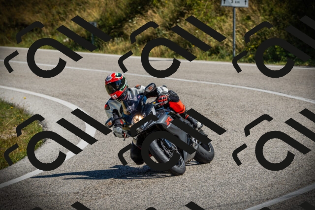 202507121032-DSC09424_c1_