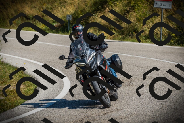 202507121038-DSC09473_c1_