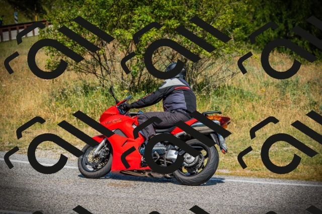 202507121052-DSC09569_c1_