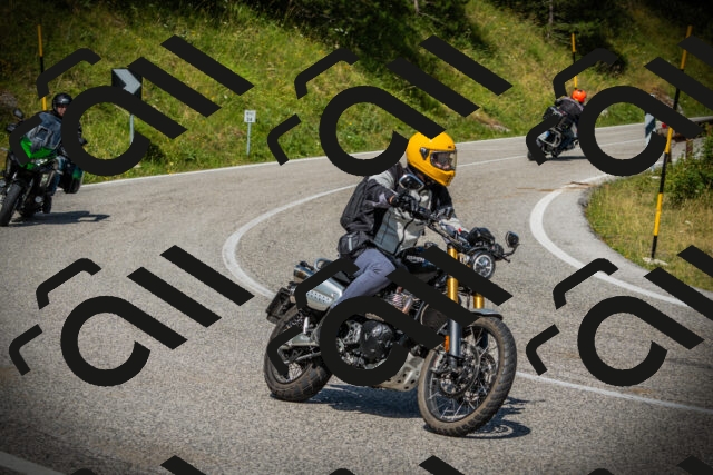 202507121053-DSC09575_c1_