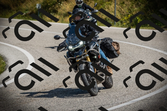 202507121054-DSC09586_c1_