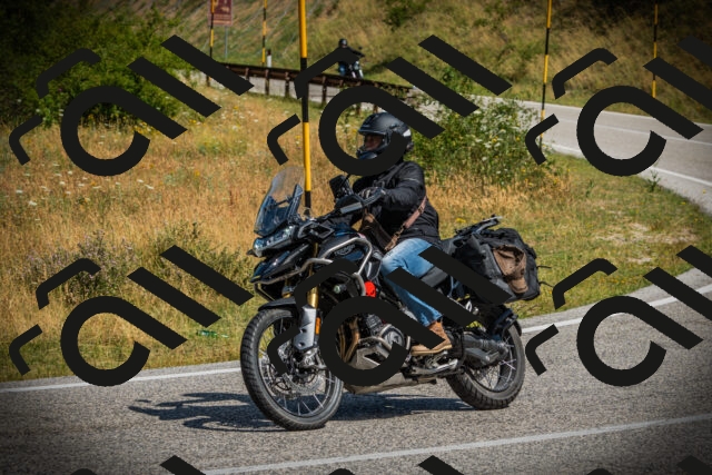 202507121054-DSC09587_c1_