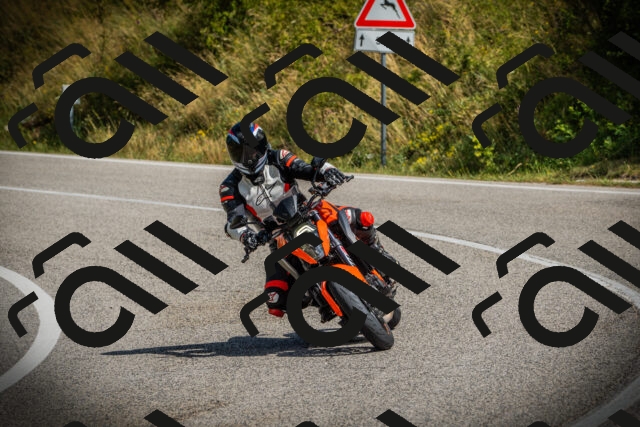 202507121105-DSC09712_c1_