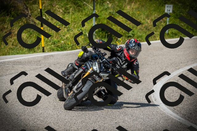 202507121111-DSC09801_c1_