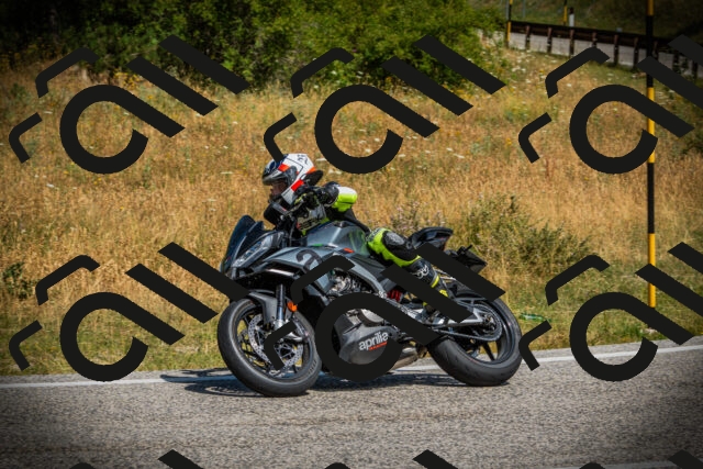 202507121112-DSC09823_c1_