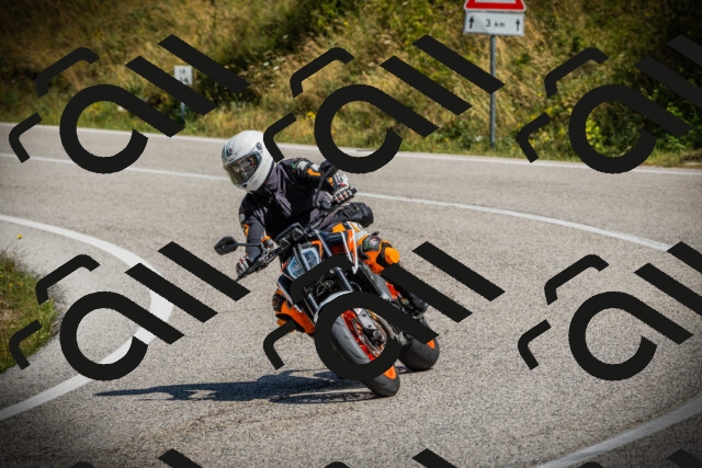 202507121116-DSC09853_c1_