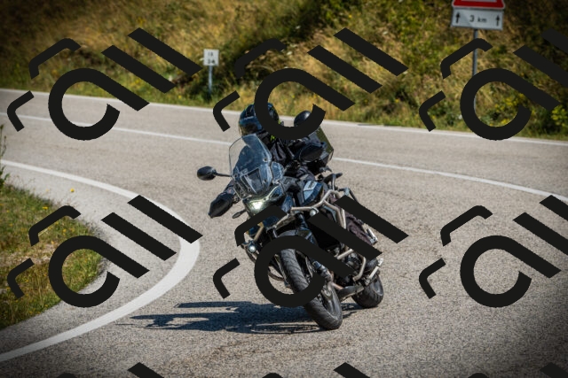 202507121118-DSC09873_c1_