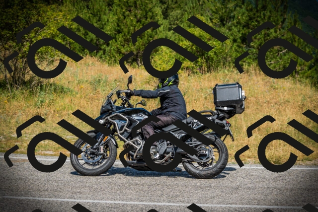 202507121118-DSC09875_c1_