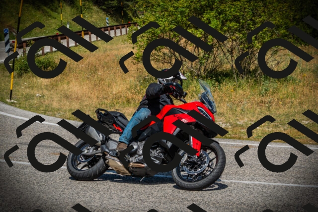 202507121118-DSC09877_c1_