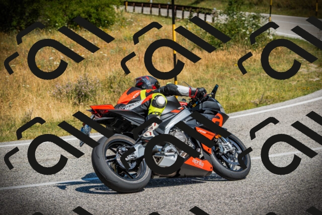 202507121121-DSC09936_c1_