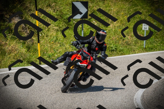 202507121122-DSC09948_c1_