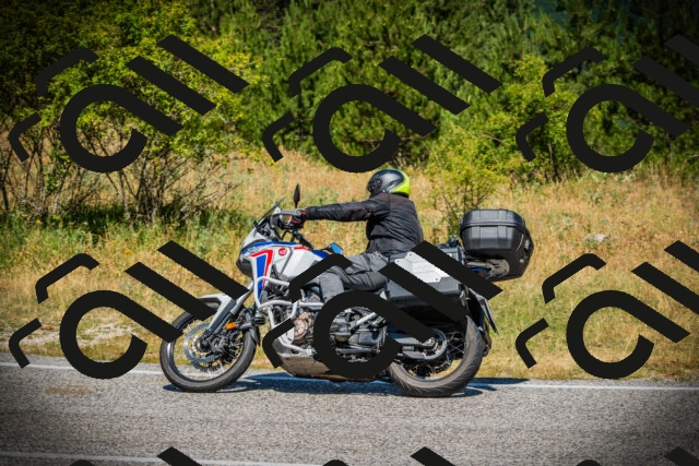 202507121134-DSC00066_c1_