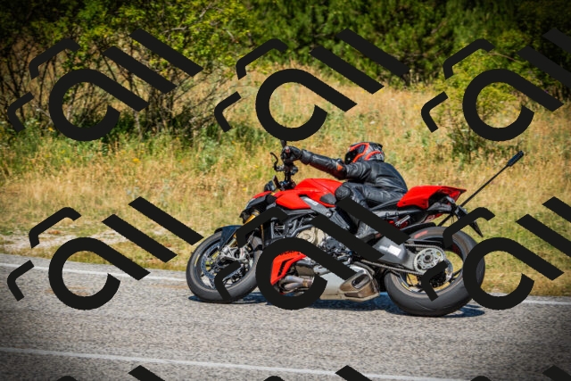 202507121138-DSC00131_c1_