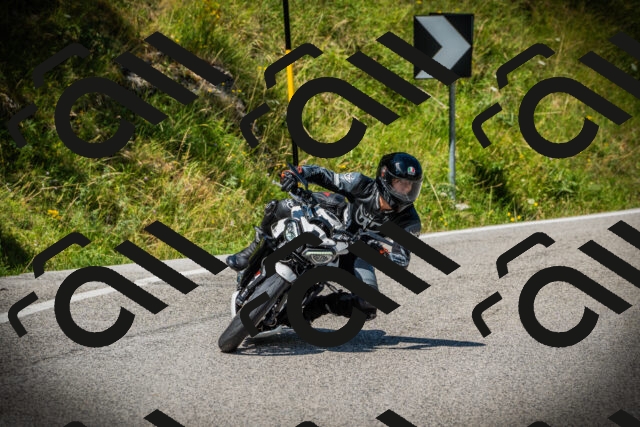 202507121142-DSC00190_c1_