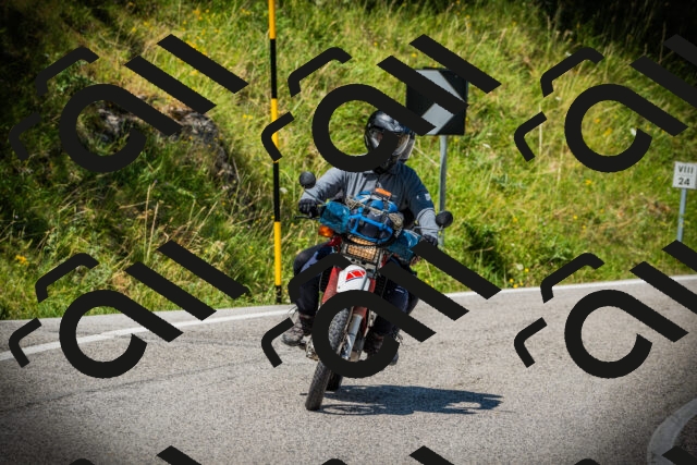 202507121157-DSC00430_c1_