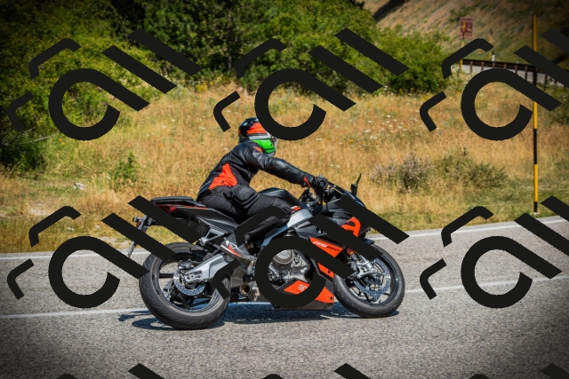 202507121158-DSC00486_c1_