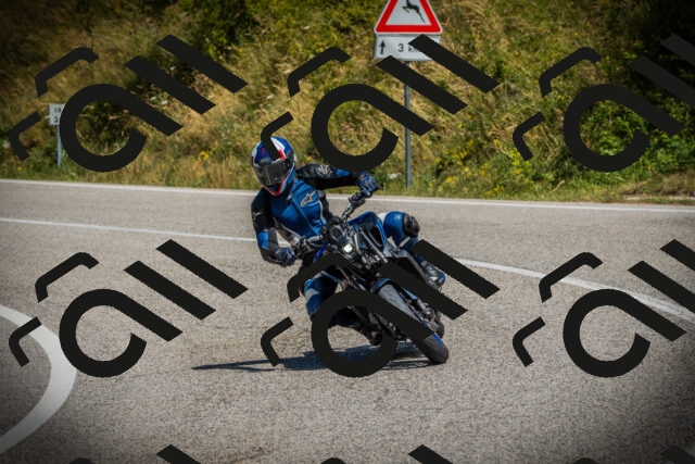 202507121202-DSC00569_c1_