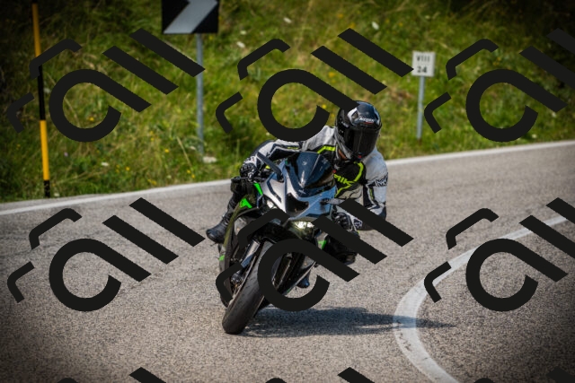 202507121203-DSC00608_c1_