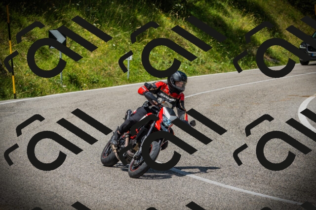 202507121209-DSC00760_c1_