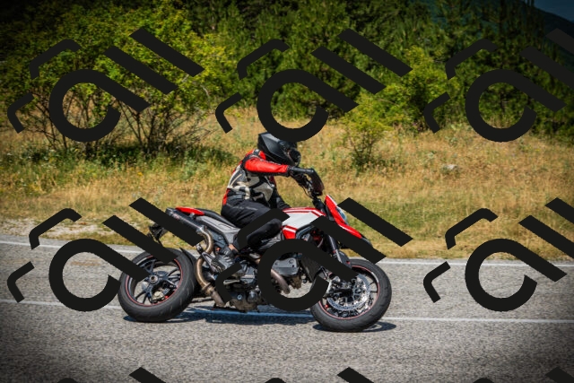 202507121209-DSC00761_c1_