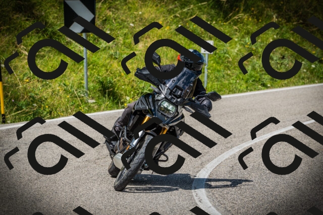 202507121210-DSC00764_c1_