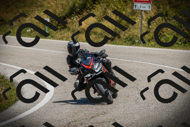 202507121213-DSC00824_c1_