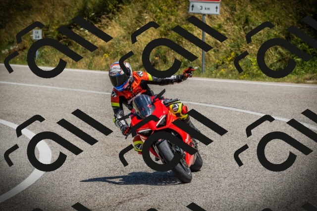 202507121213-DSC00830_c1_