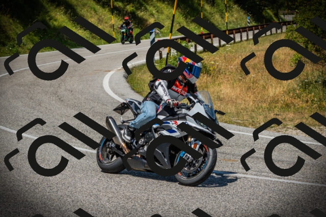 202507121229-DSC01007_c1_