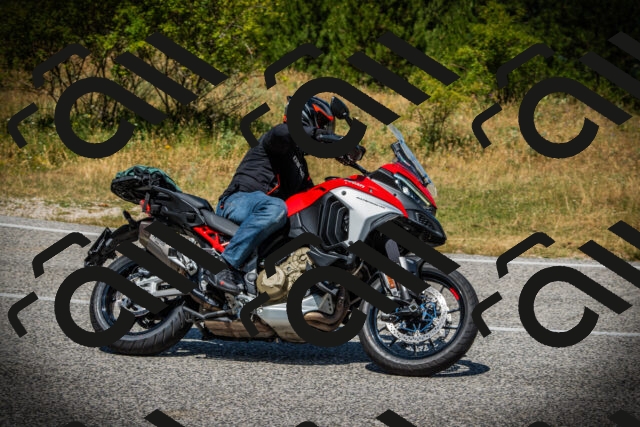 202507121229-DSC01009_c1_