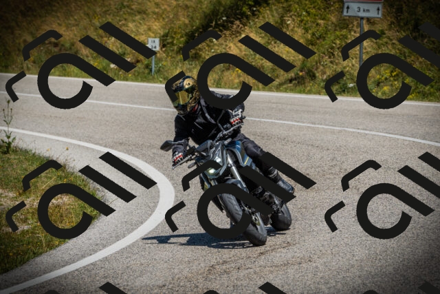 202507121229-DSC01032_c1_