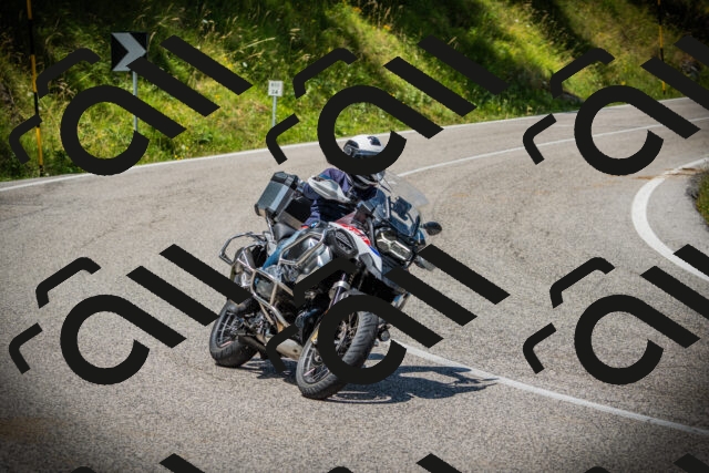 202507121233-DSC01094_c1_