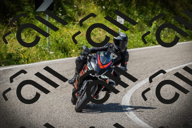 202507121233-DSC01099_c1_