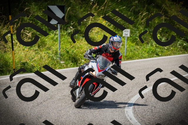 202507121237-DSC01155_c1_