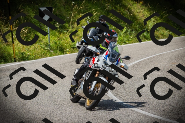 202507121240-DSC01216_c1_