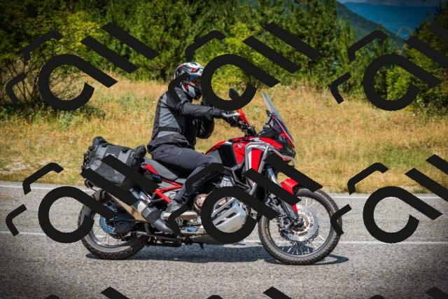 202507121242-DSC01230_c1_